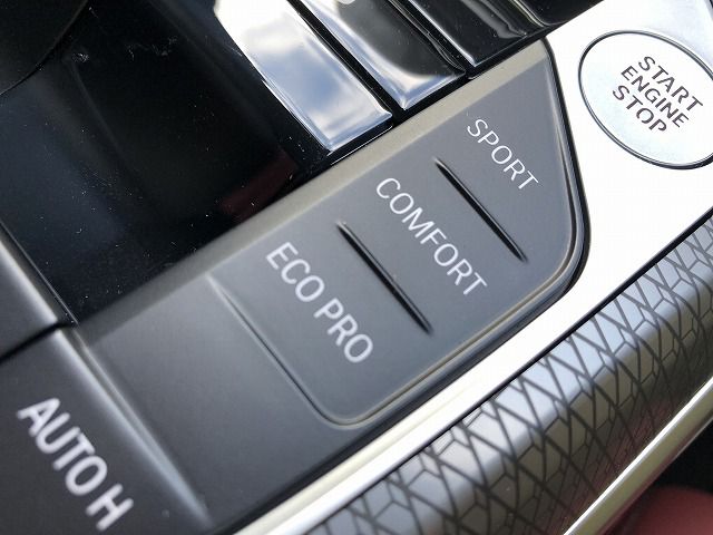 G23 420i Convertible RHD