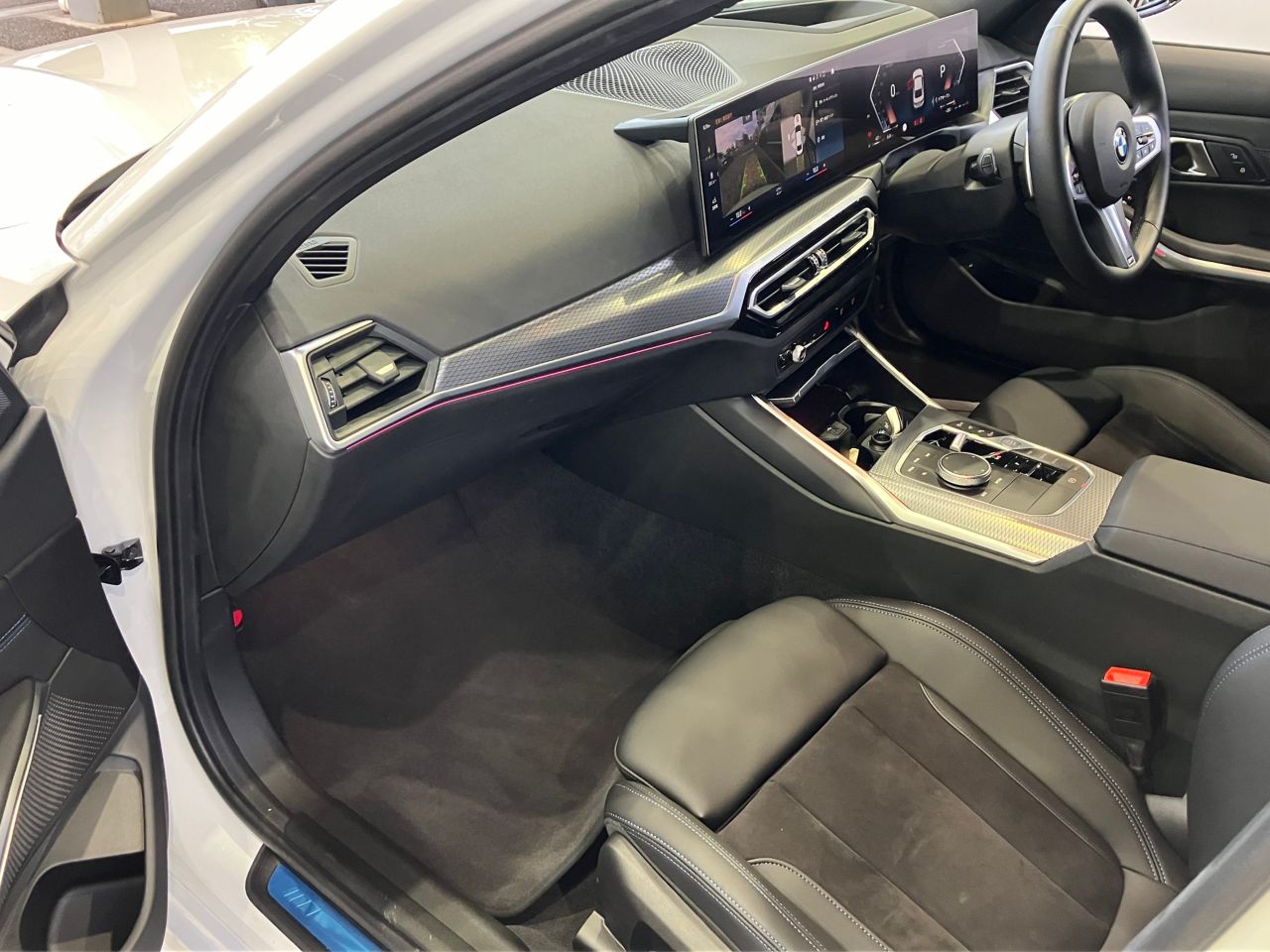 G20 320i Saloon LCI RHD MX