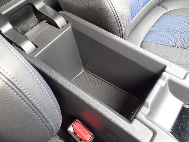 F40 118d Sports Hatch 5-door B47 2.0d