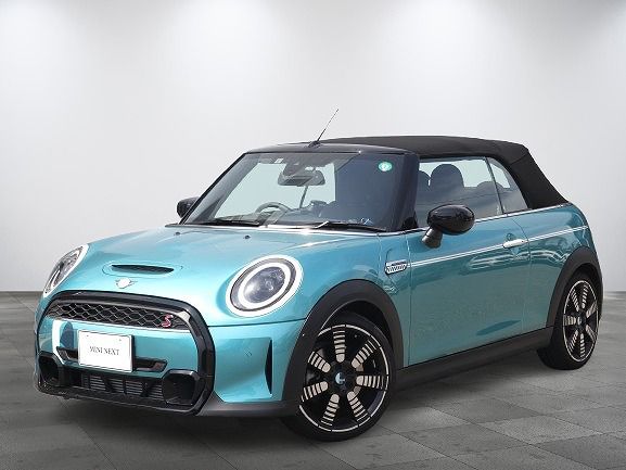 MINI Cooper S Convertible RHD