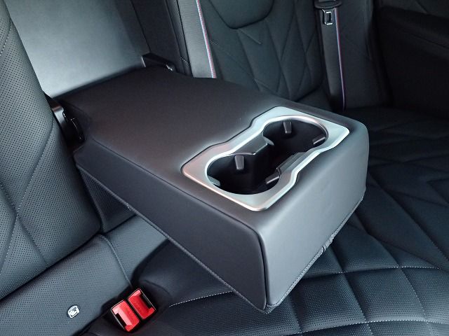 XM RHD