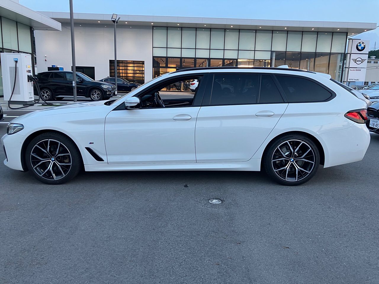 520d xDrive Touring RHD
