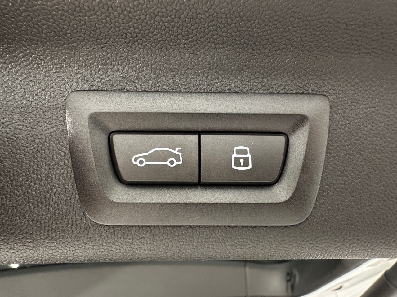 U25 MINI Countryman E