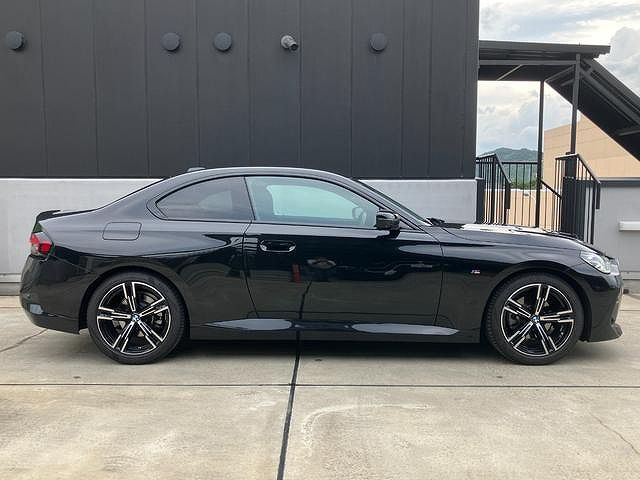 G42 220i Coupe