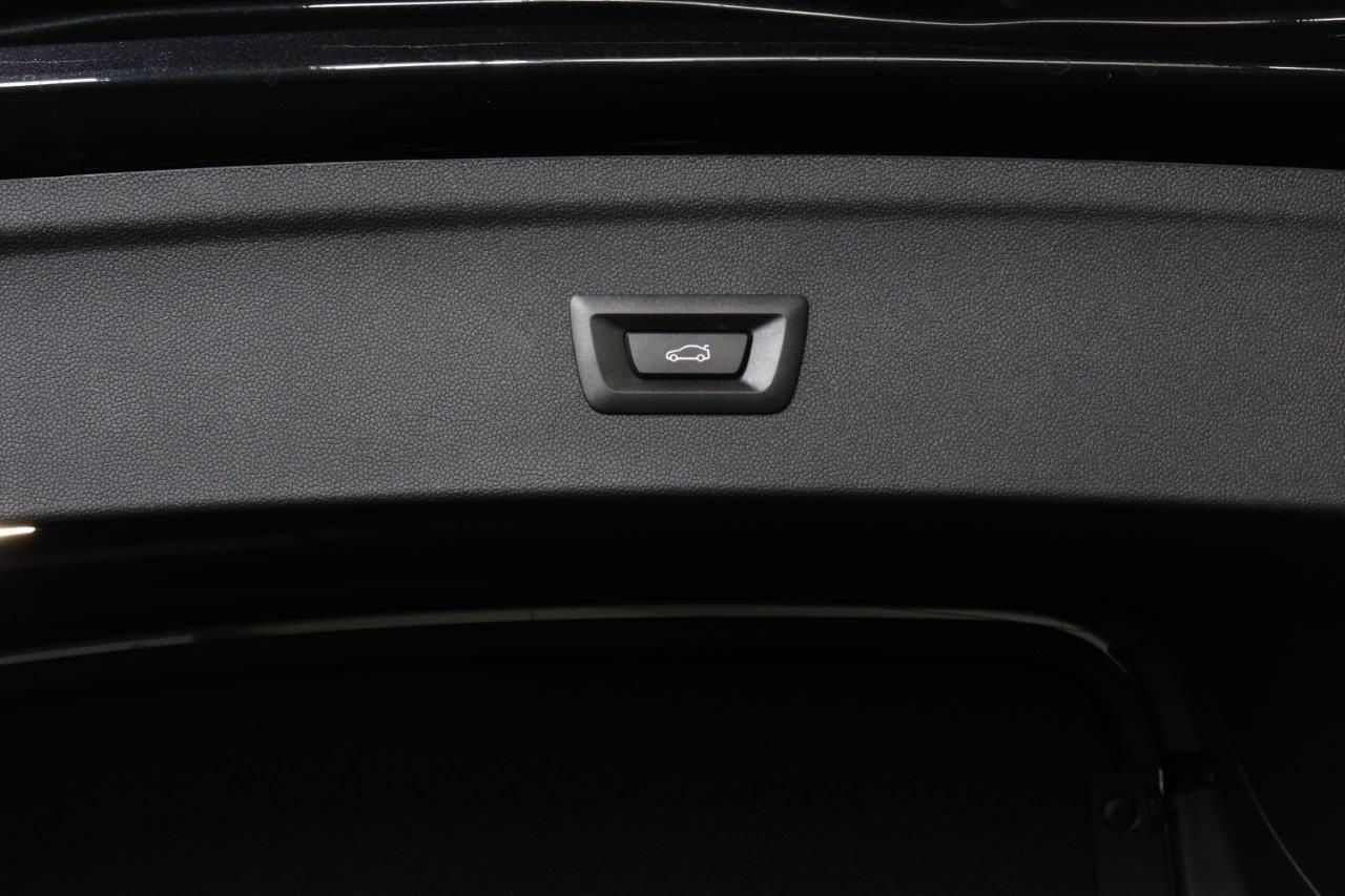 i20 iX xDrive50