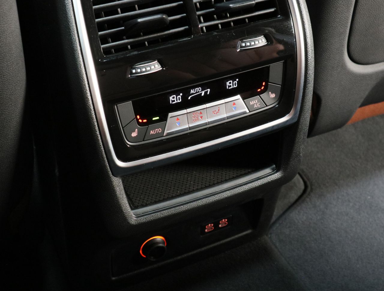 X5 xDrive40d RHD