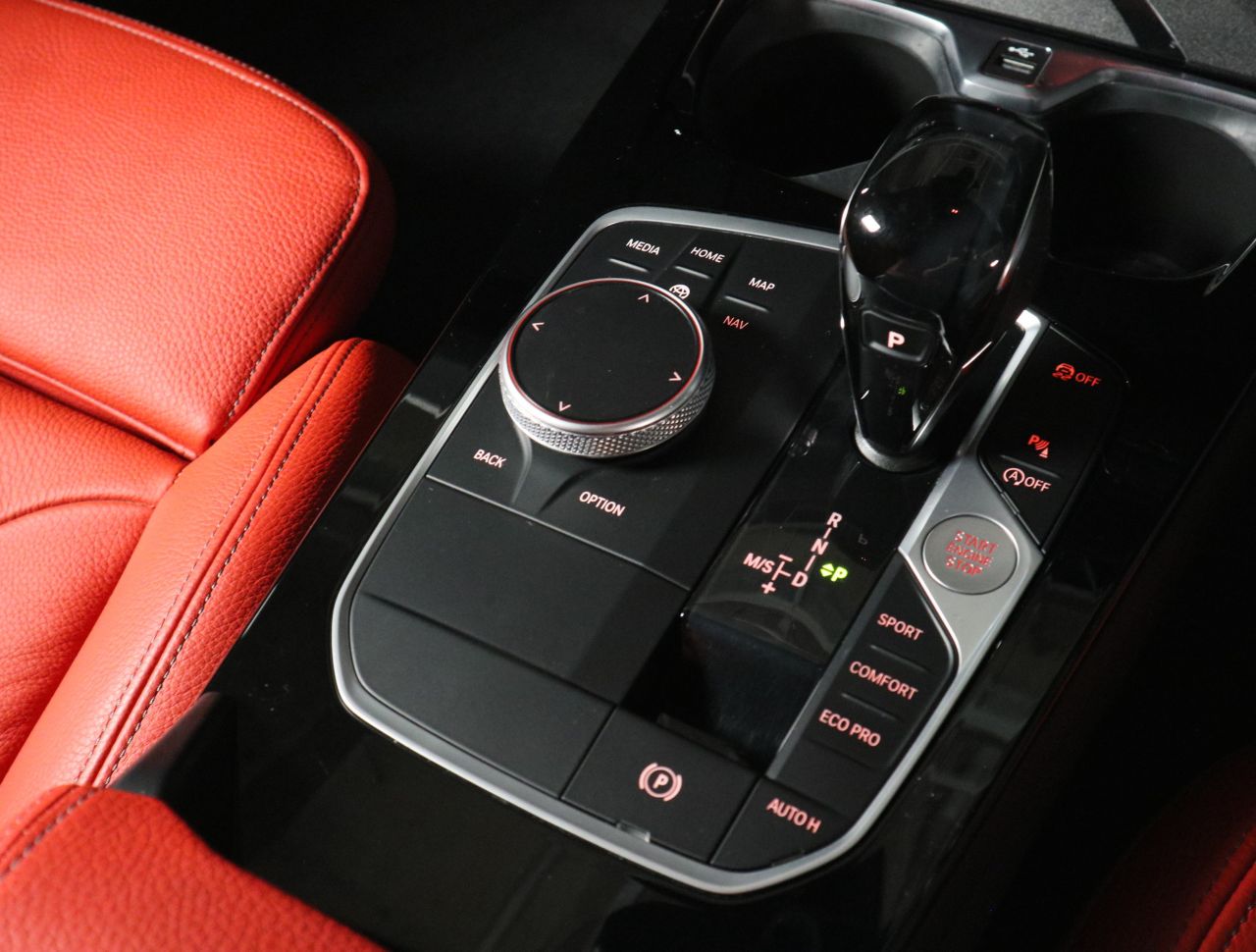 F40 118d Sports Hatch 5-door B47 2.0d