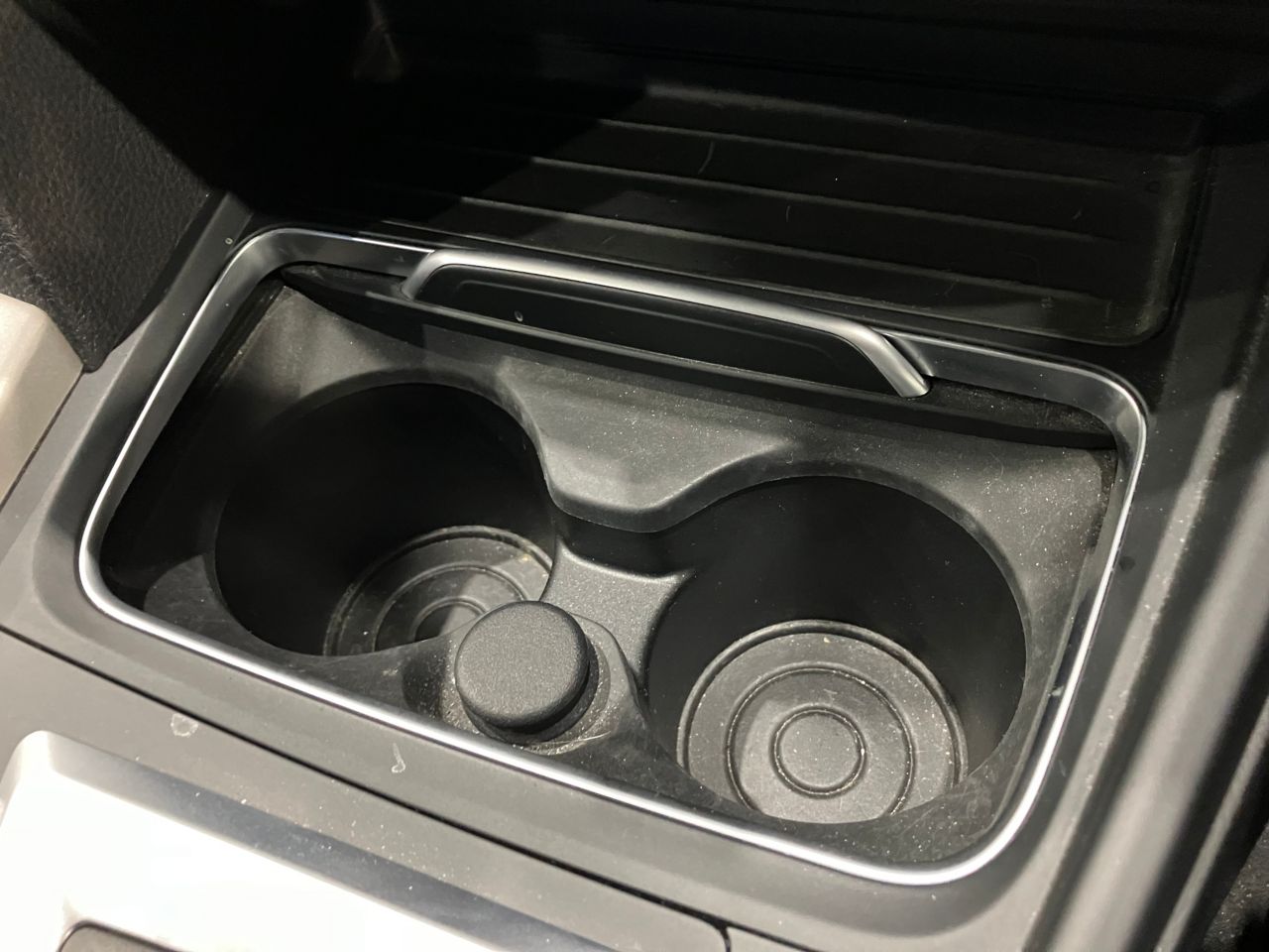 330E IPERFORMANCE SEDAN RHD