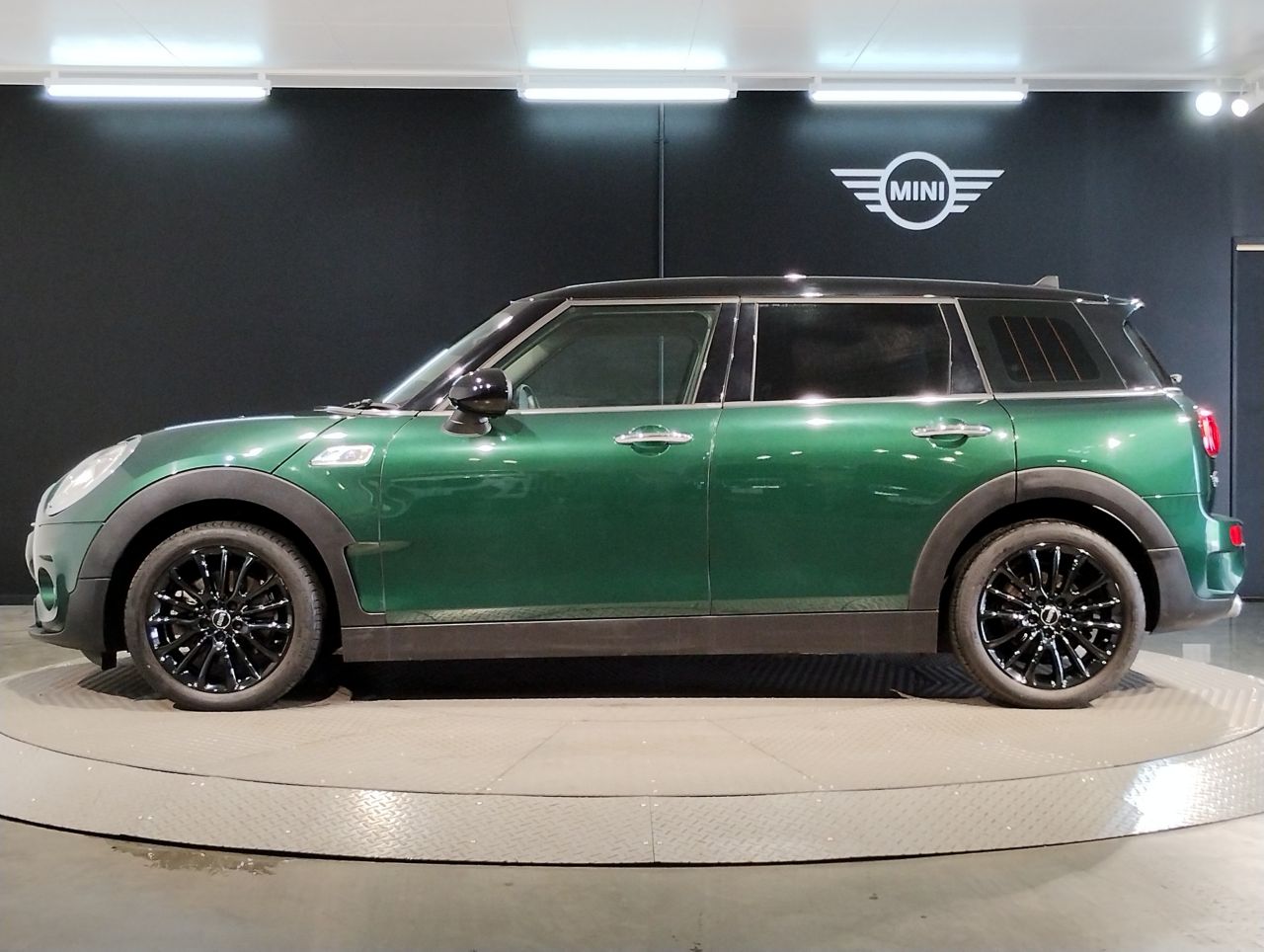 MINI COOPER S CLUBMAN