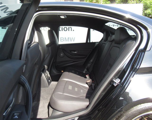 M3 LIMOUSINE RHD