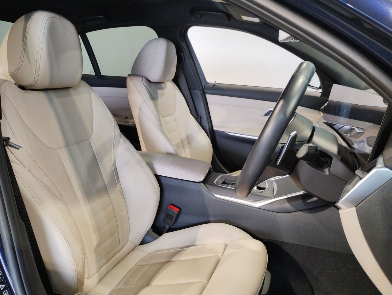 G20 M340i xDrive Saloon LCI RHD MX