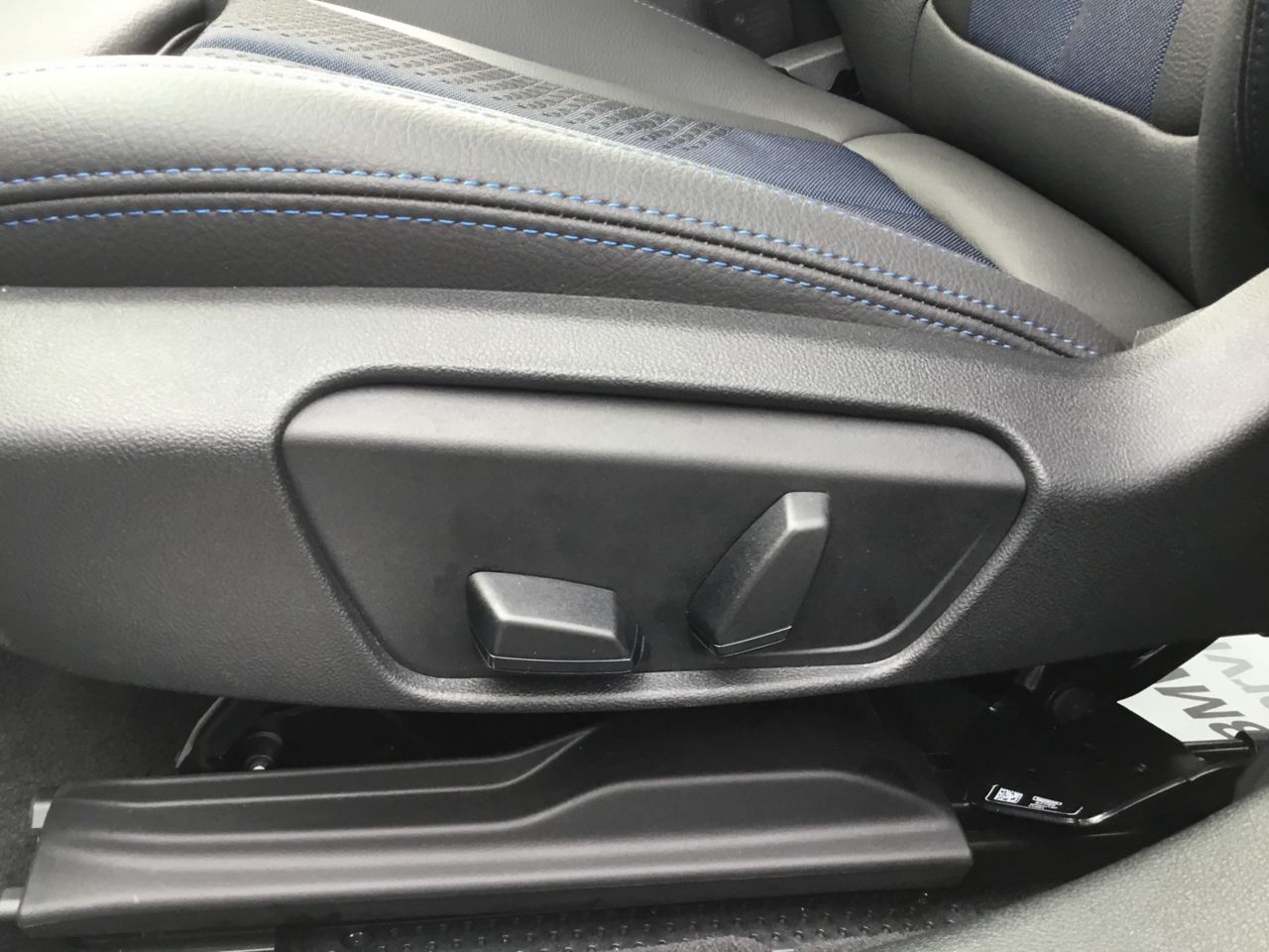 F40 118d Sports Hatch 5-door B47 2.0d