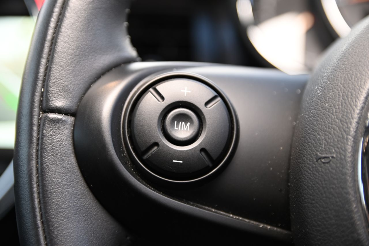 F55 MINI Cooper 5-Door Hatch LCI