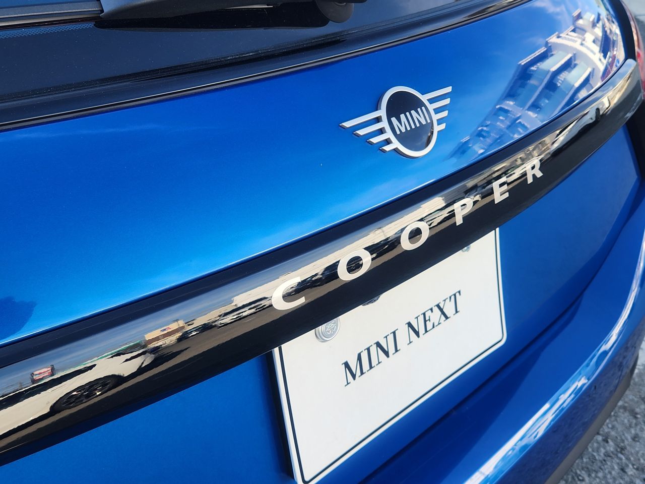 F66 MINI Cooper C 3Dr