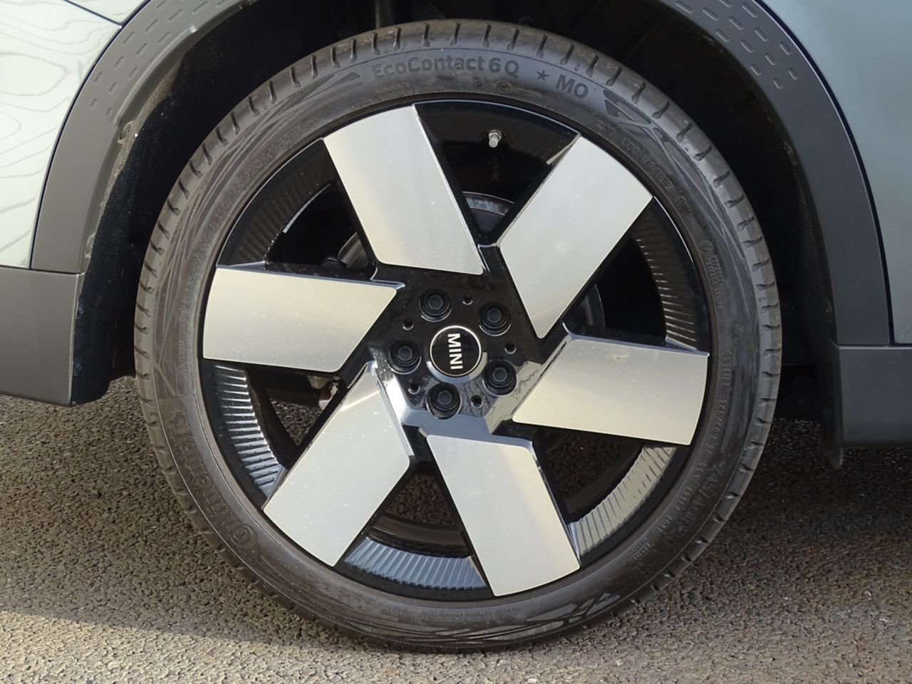 U25 MINI Countryman SE ALL4