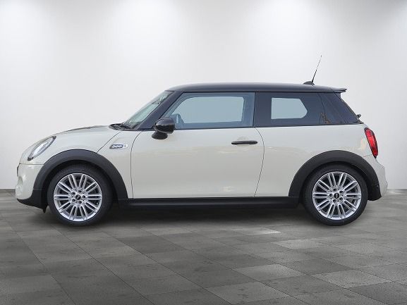 F56 COOPER S D(AT)