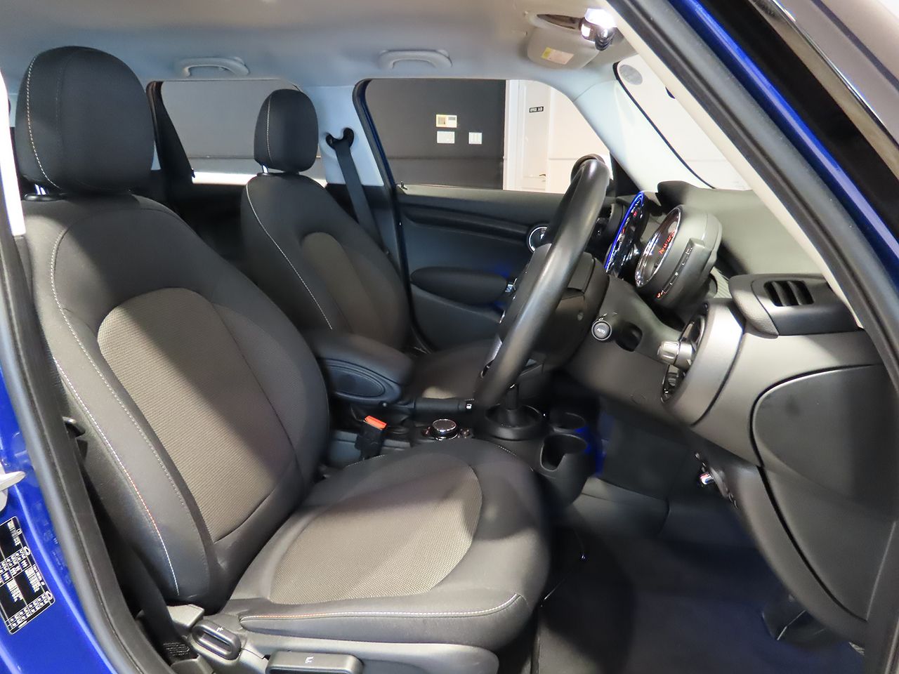 F55 MINI Cooper 5-Door Hatch LCI