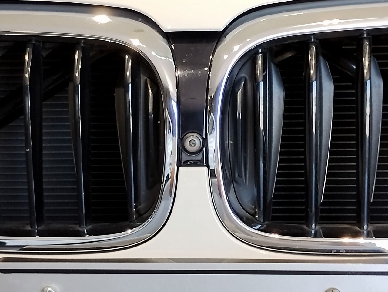 523D