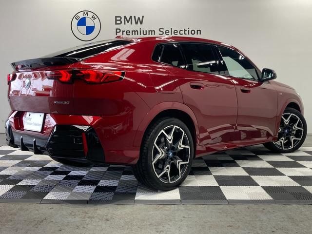 iX2 xDrive30 MSP