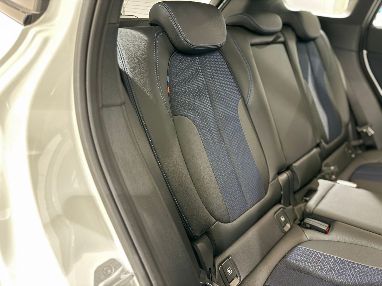 X1 sDrive18i RHD
