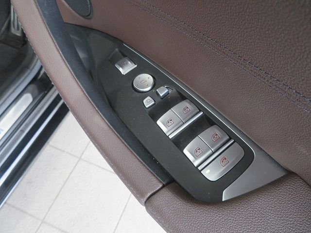 G01 X3 xDrive20d RHD ZA LCI