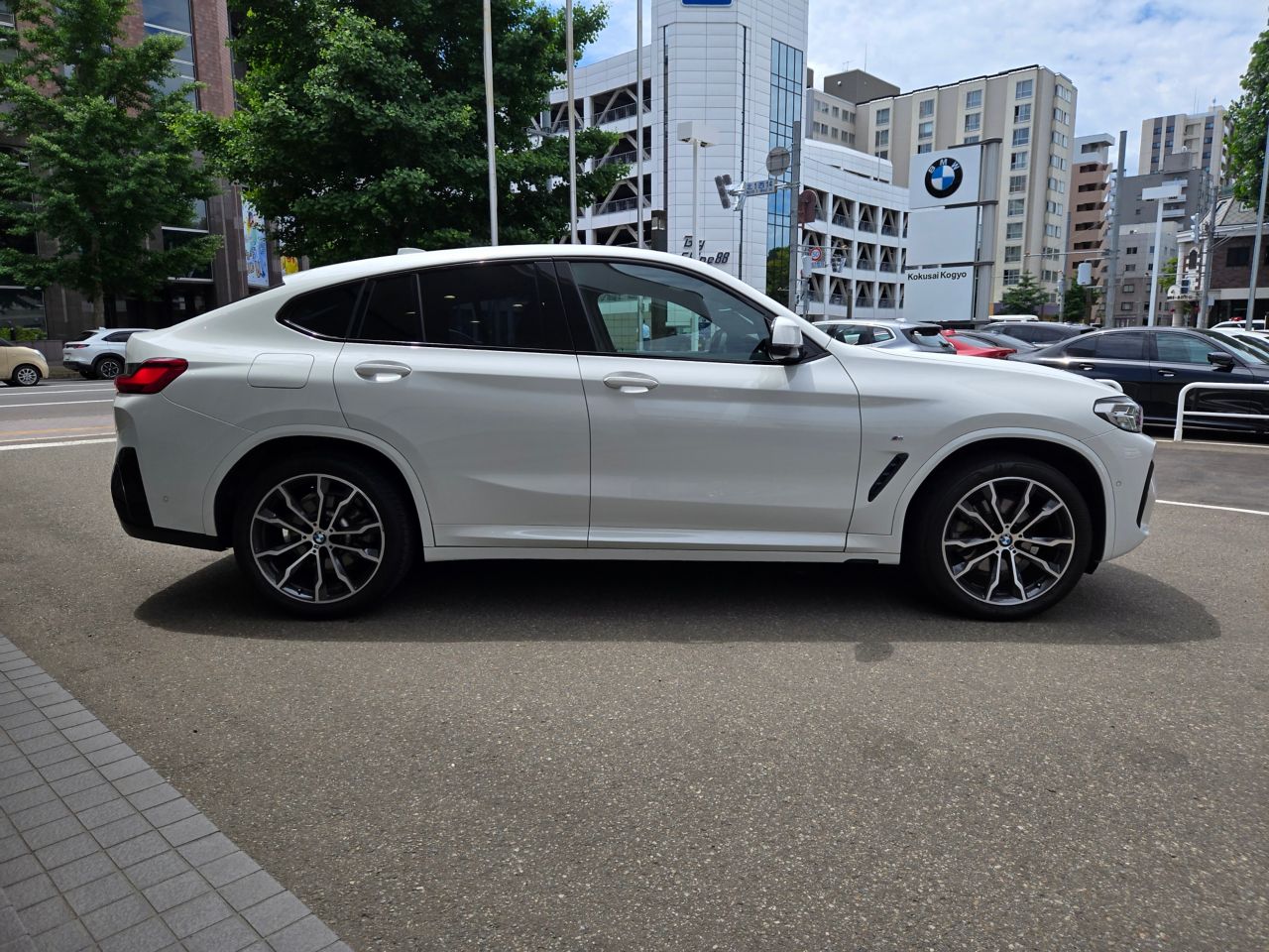 X4 xDrive20d RHD