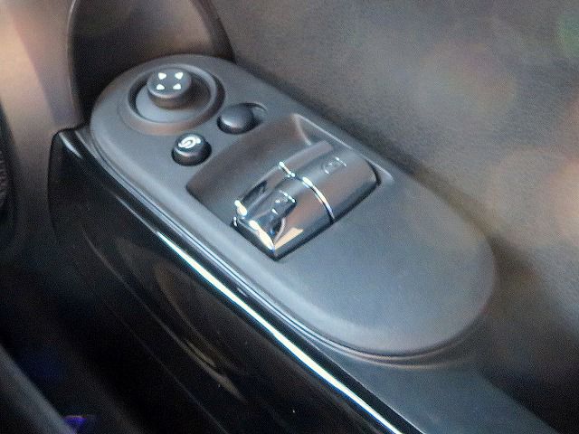Cooper S 3 doors RHD