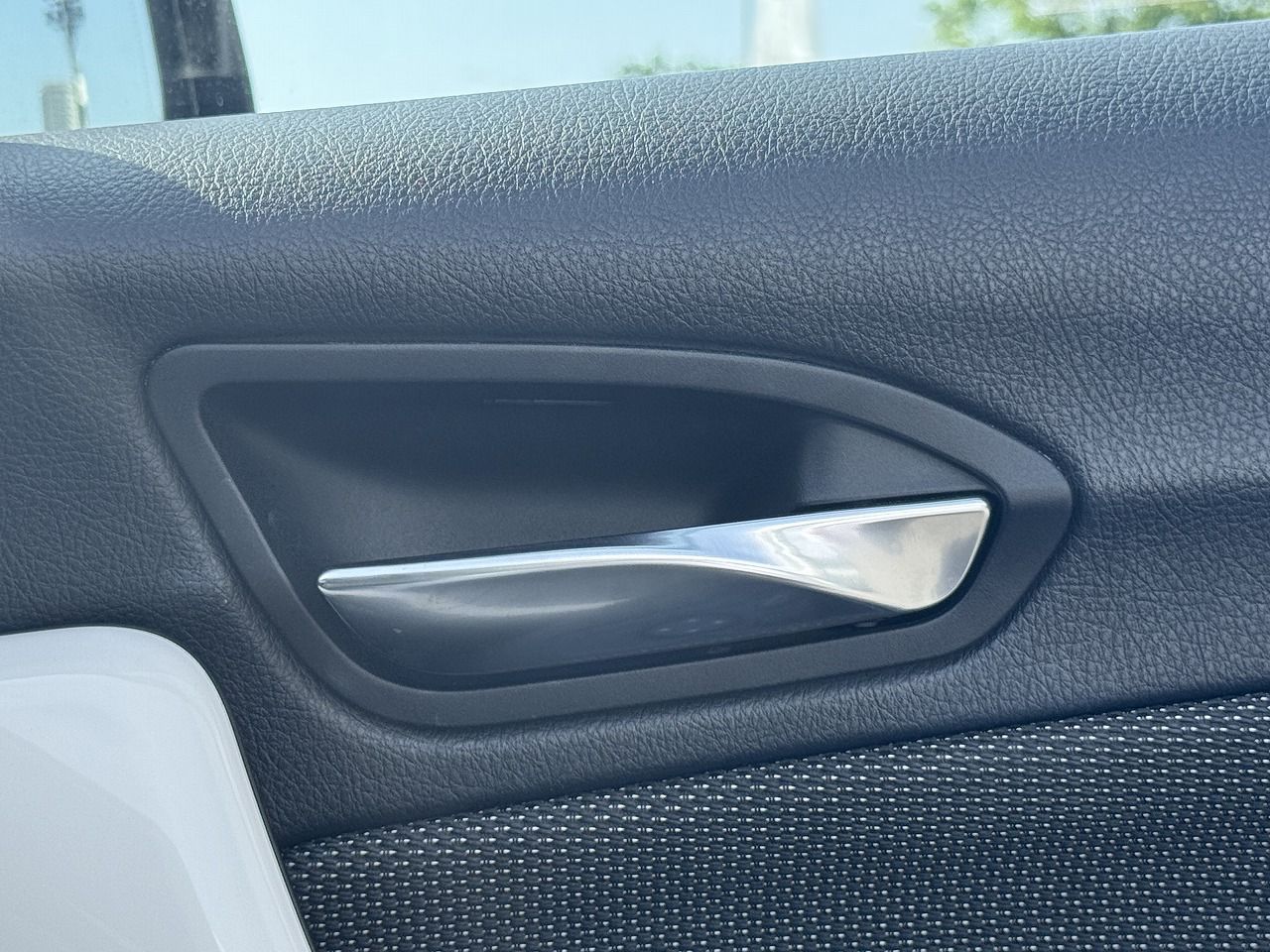 118 5DOOR RHD