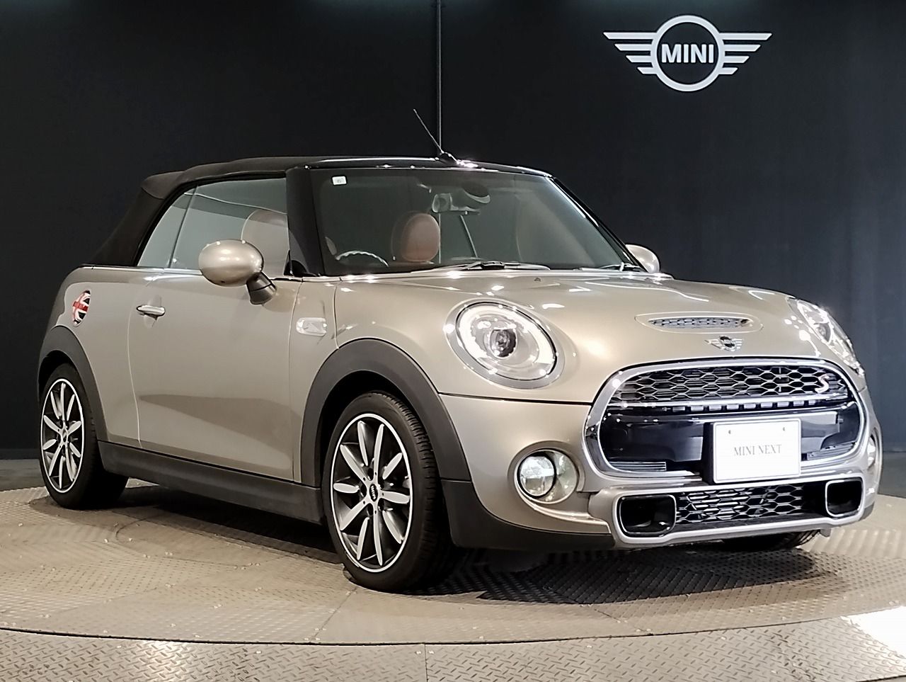 MINI CONVERTIBLE COOPER S