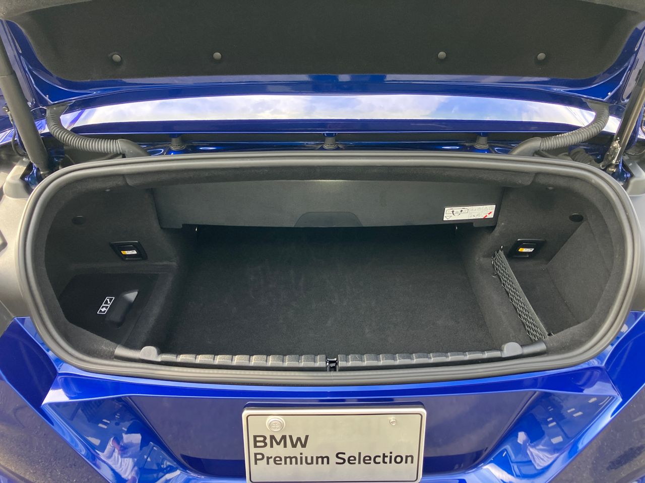 F91 M8 Competition Convertible S63 4.4i