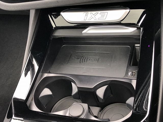 G08 iX3 BEV RHD