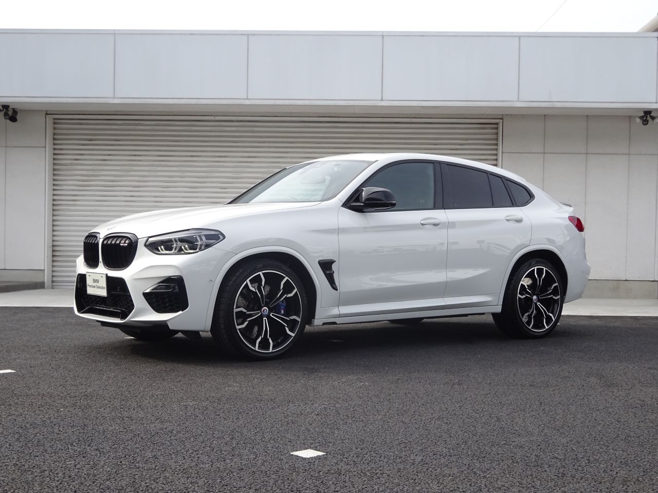 X4 M RHD