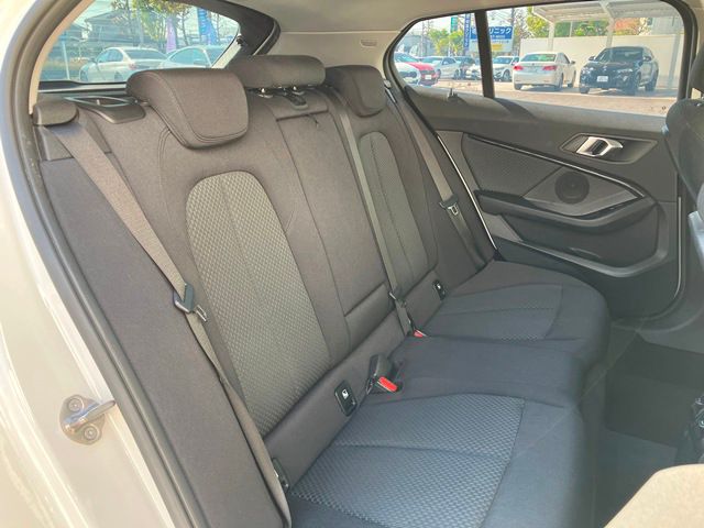 F40 118d Sports Hatch 5-door B47 2.0d