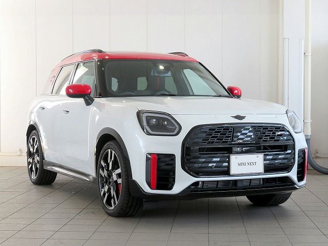 U25 MINI John Cooper Works Countryman ALL4
