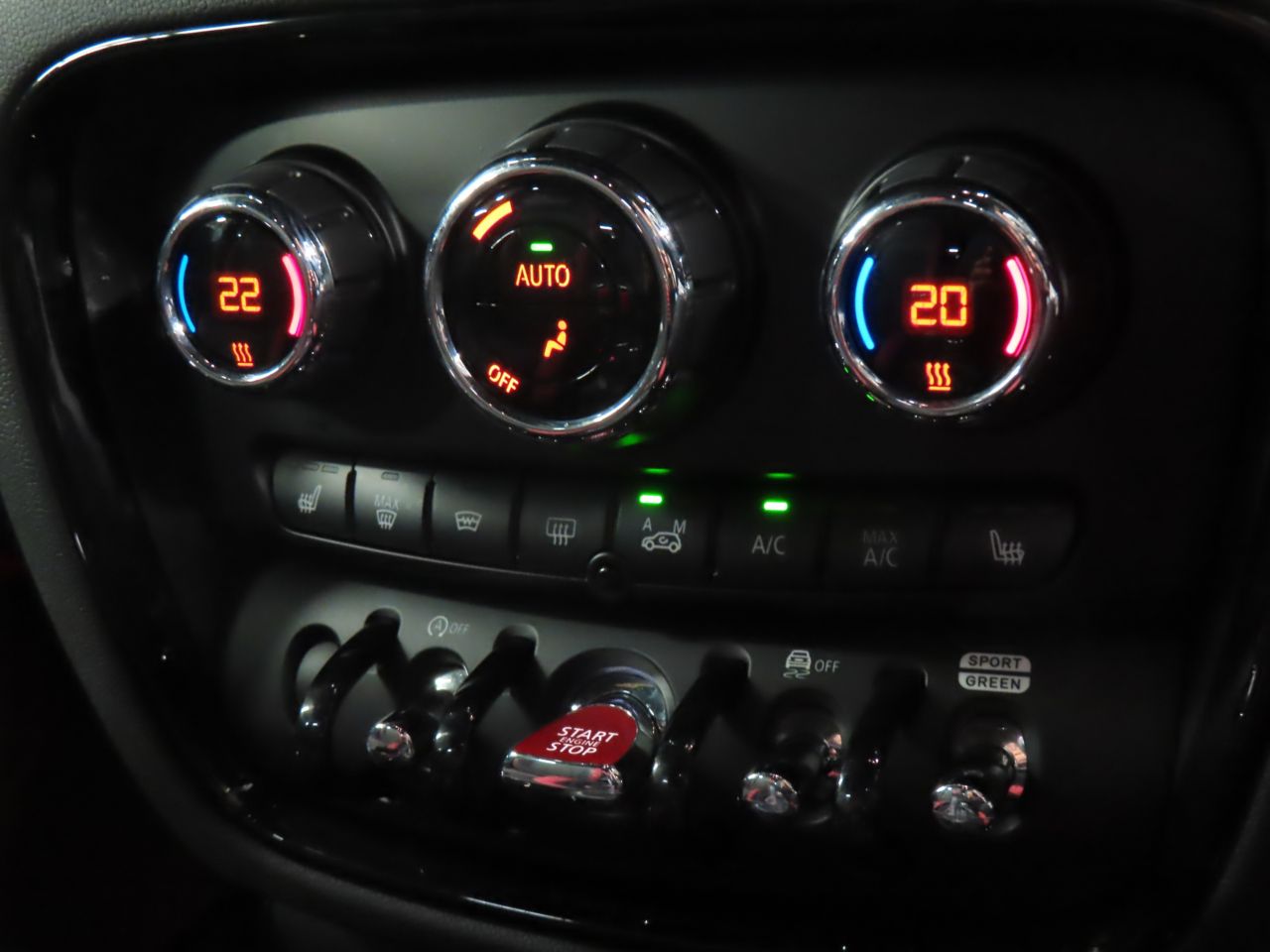 F54 MINI CLUBMAN JOHN COOPER WORKS