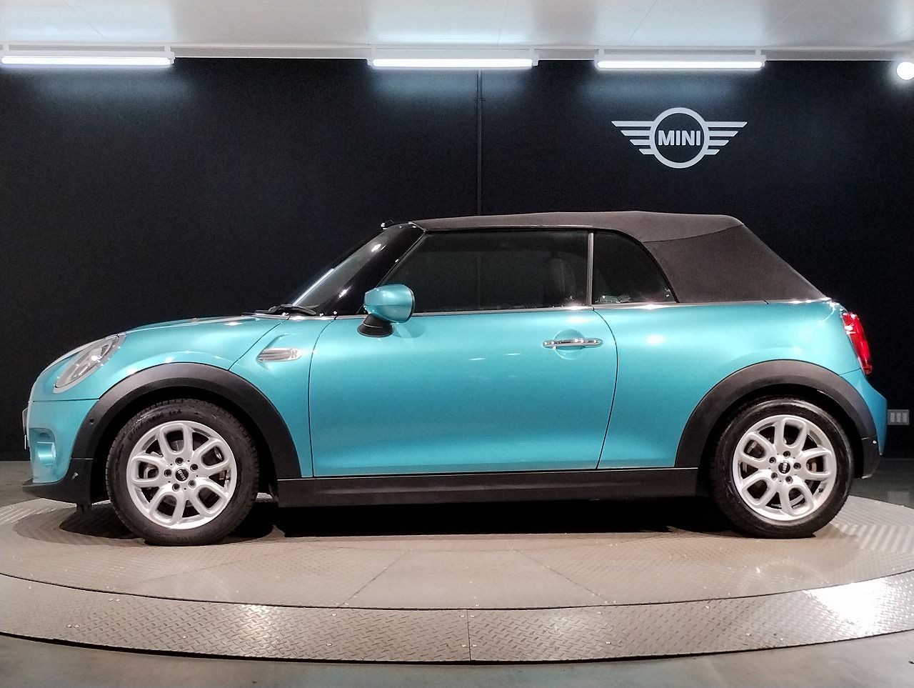 F57 MINI Cooper Convertible LCI
