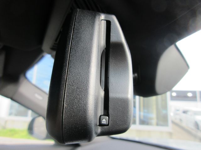 iX2 xDrive30 MSP