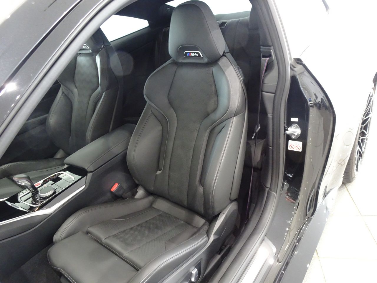 G82 M4 Competition M xDrive Coupe RHD