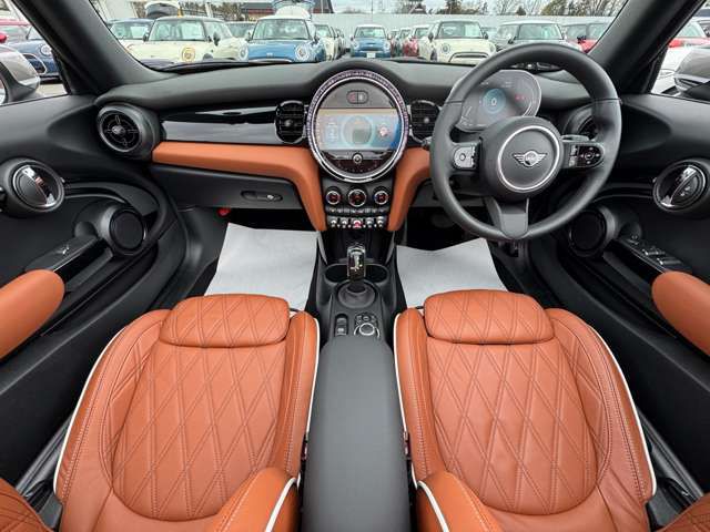 MINI Cooper S Convertible RHD