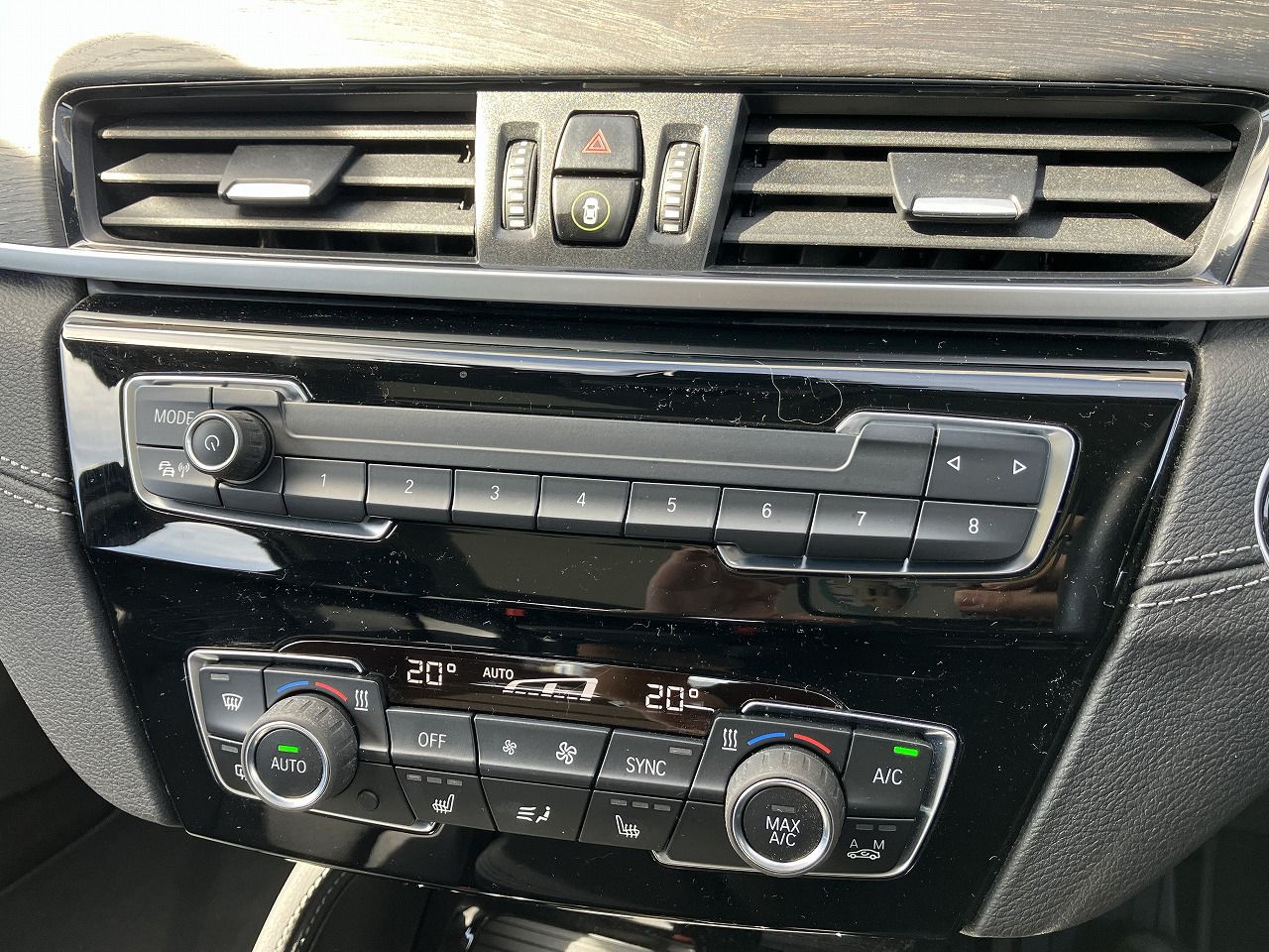 X1 sDrive18i RHD