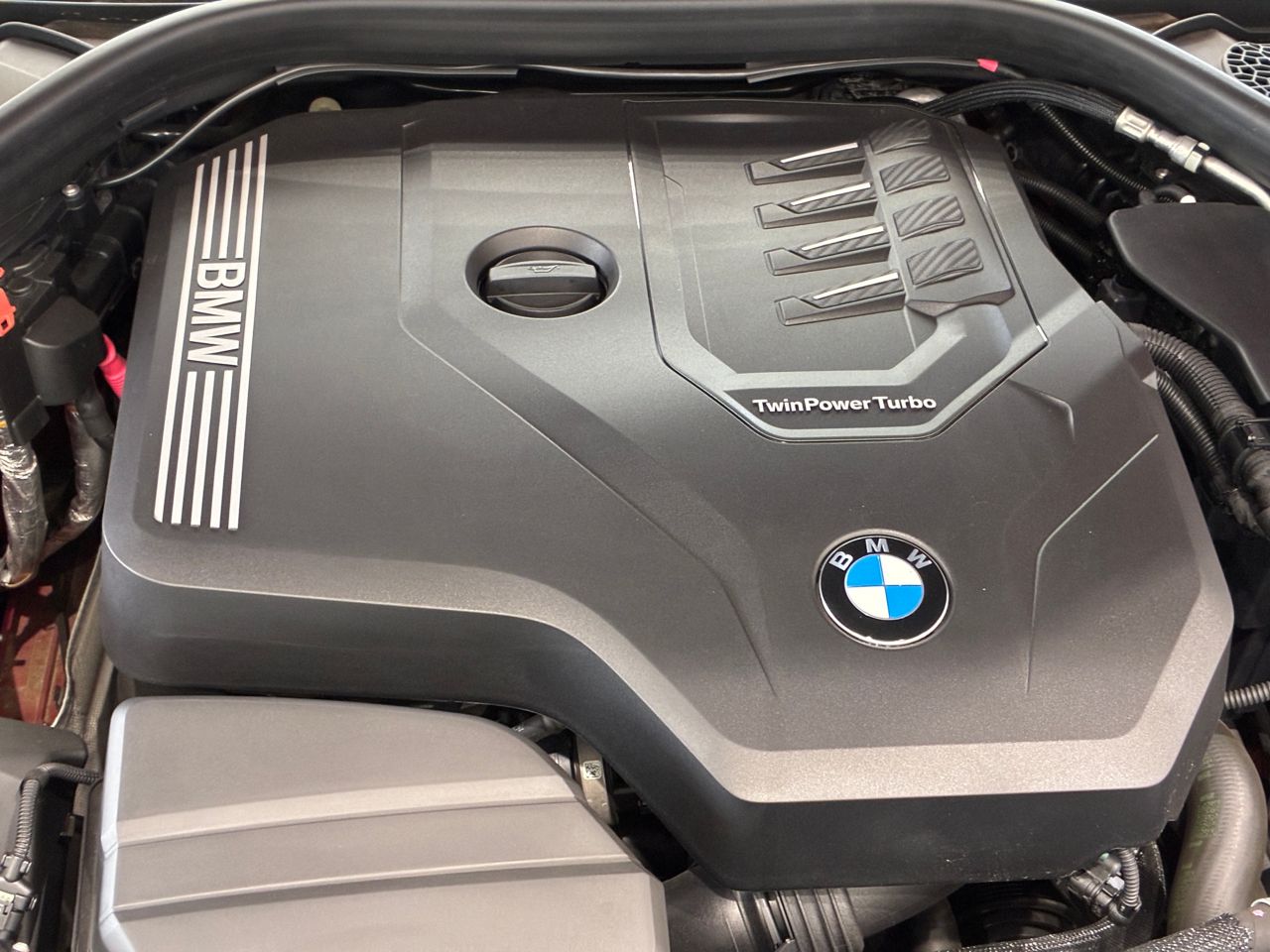 G29 z4 sDrive20i RHD