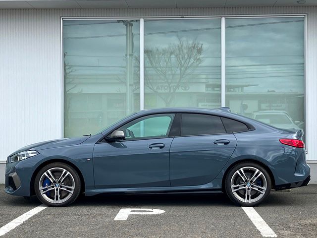 F4* **35i xDrive **** ***** B48 2.0i
