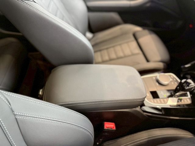 G01 X3 xDrive20d RHD ZA LCI