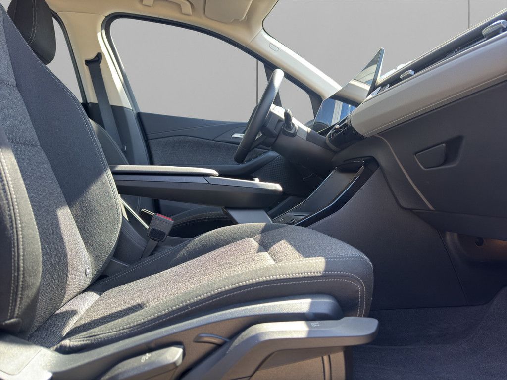BMW 216