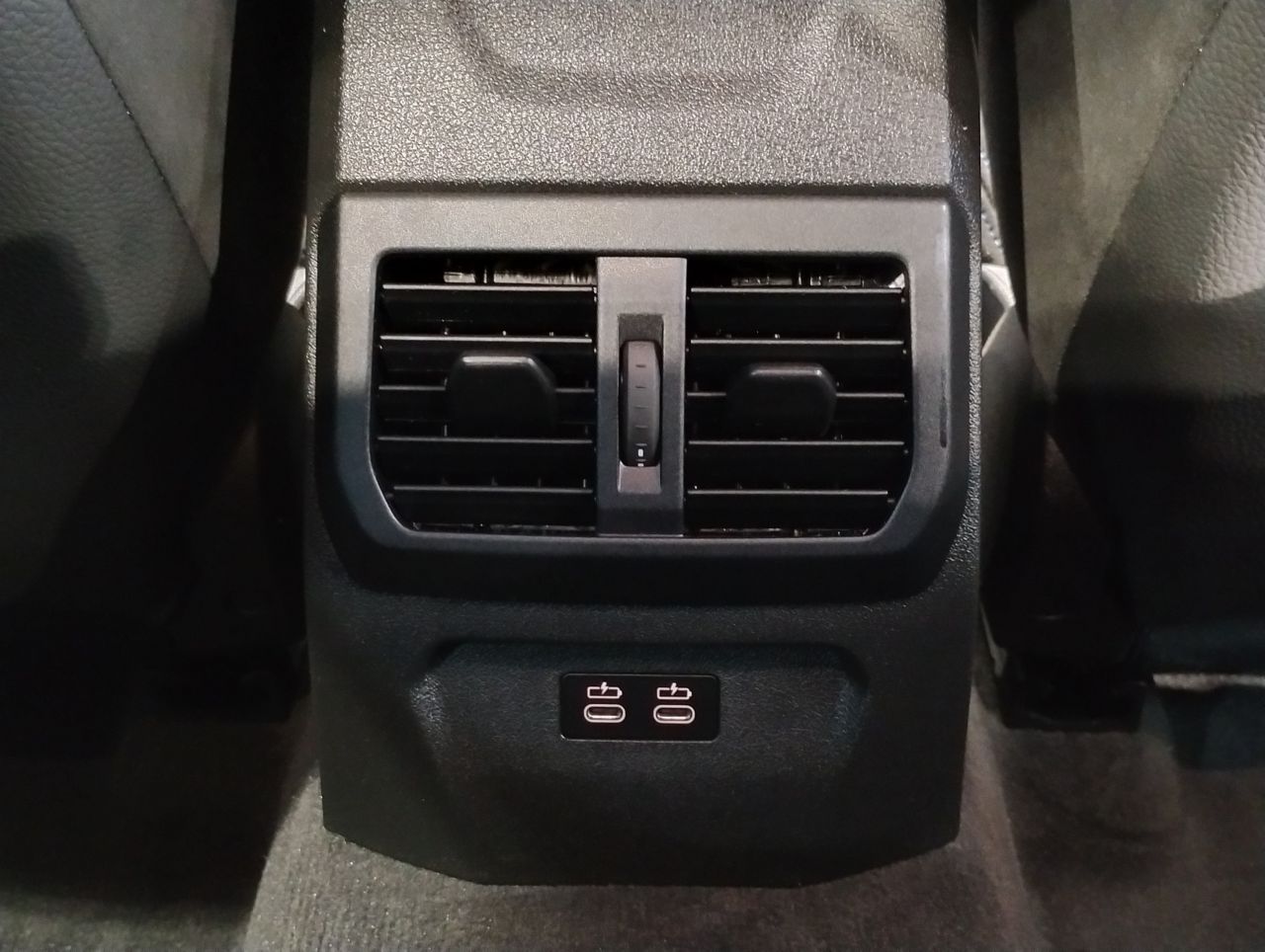 F4* **35i xDrive **** ***** B48 2.0i