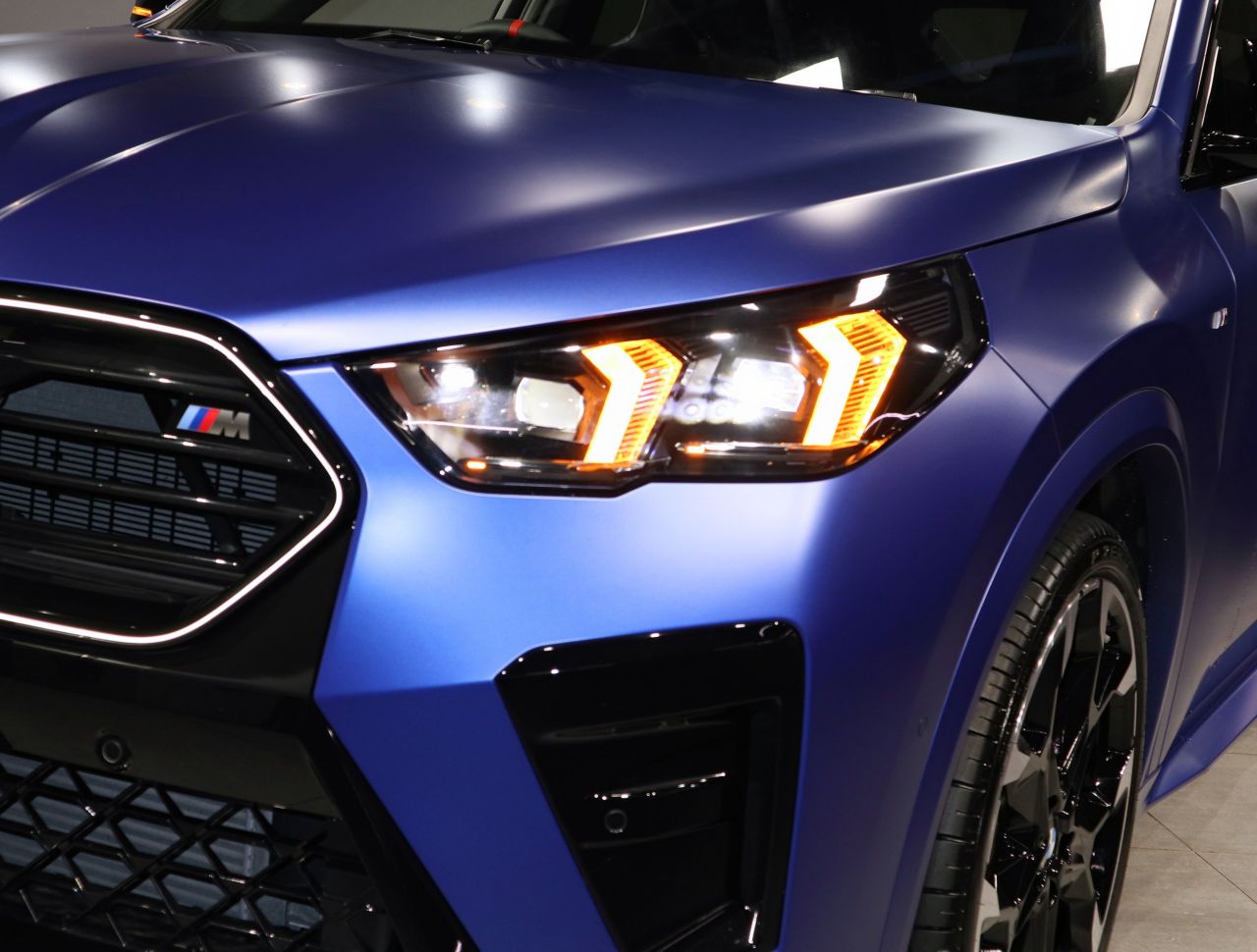 X2 M35i xDrive RHD