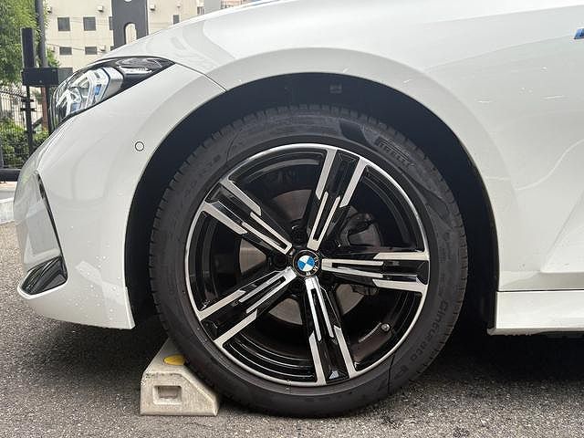 G20 320i Saloon LCI RHD MX