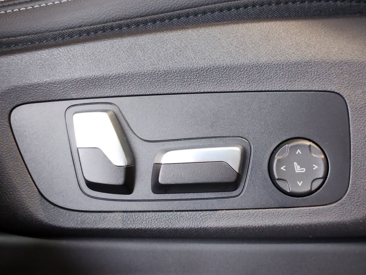 G01 X3 xDrive20d RHD ZA LCI