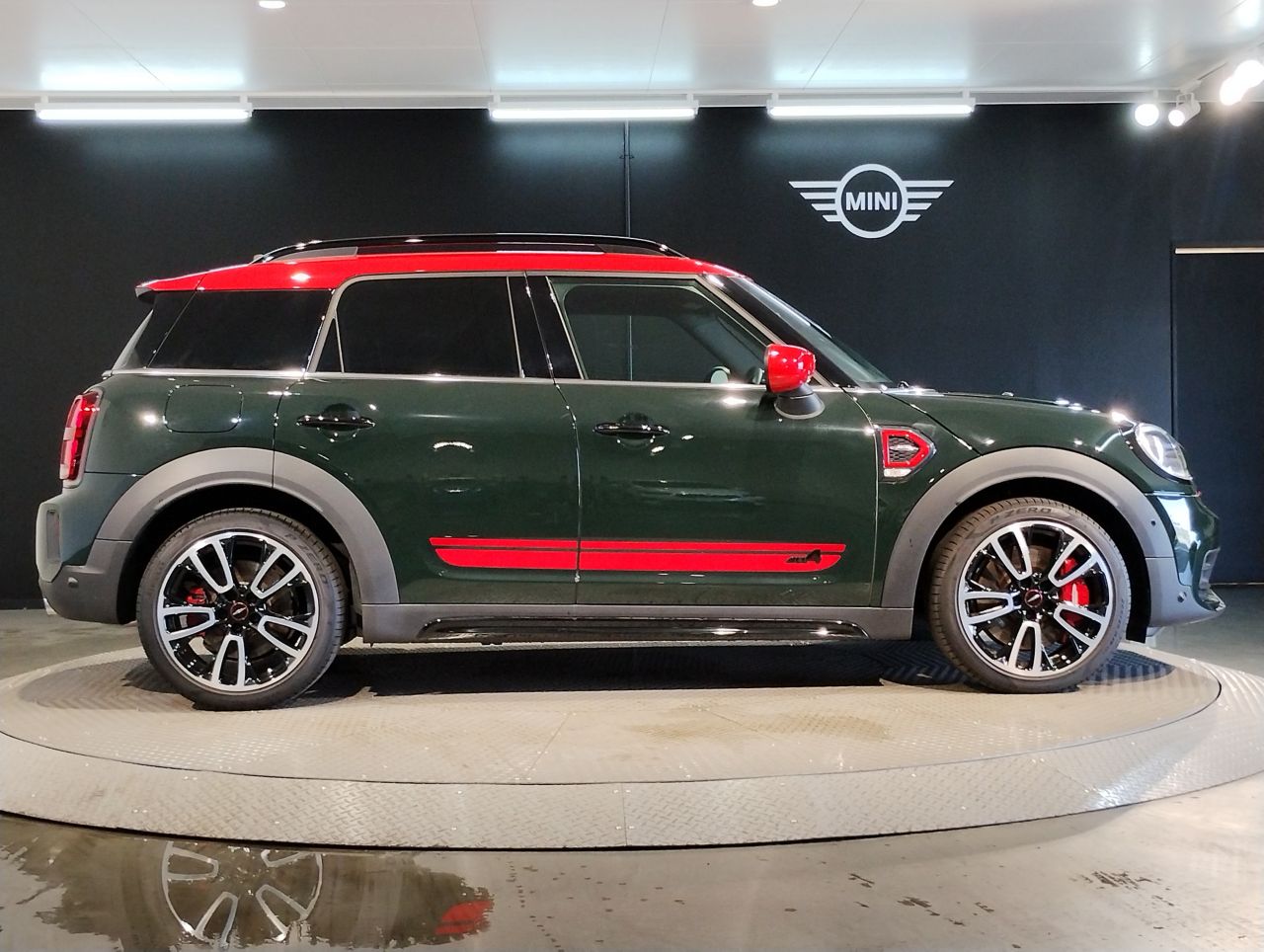 MINI John Cooper Works ALL4 Countryman RHD