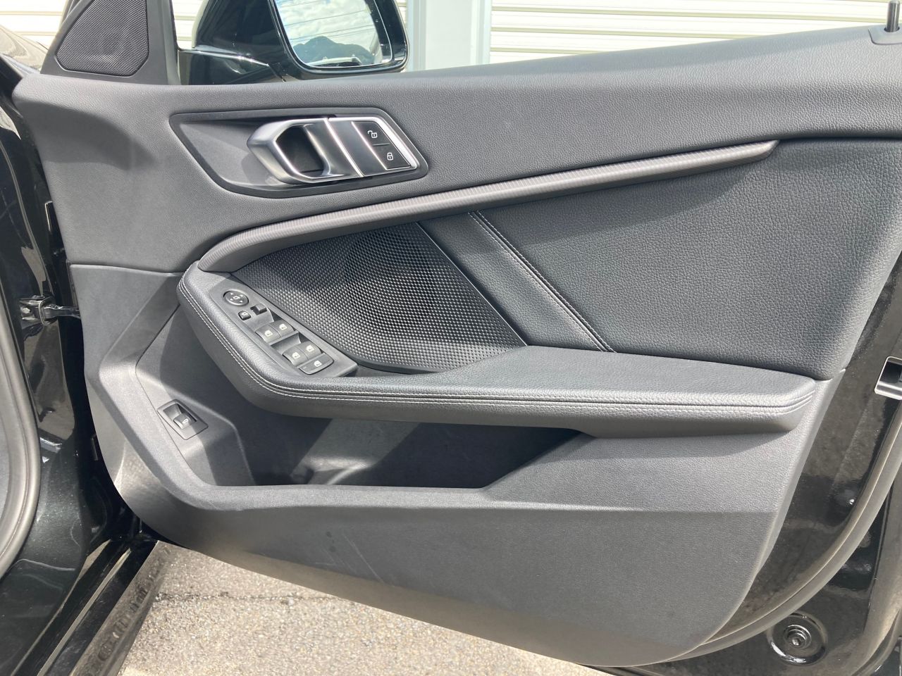 F40 M135i xDrive Sports Hatch 5-door B48 2.0i